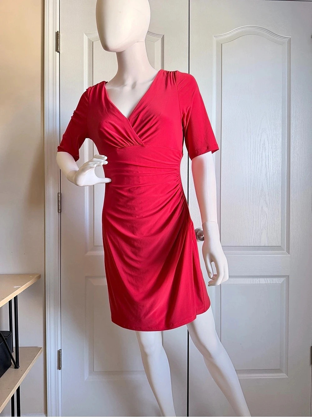 Lauren Ralph Lauren Ruched V-Neck Coral Mini Dress Size 8